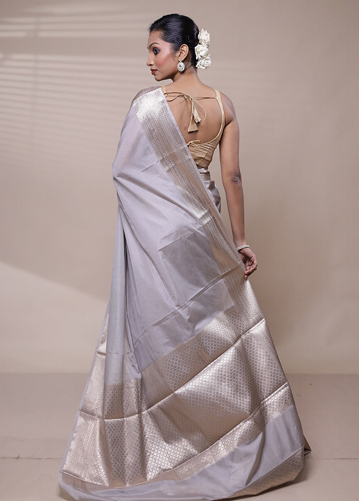 Grey Dupion Silk Saree With Blouse Piece