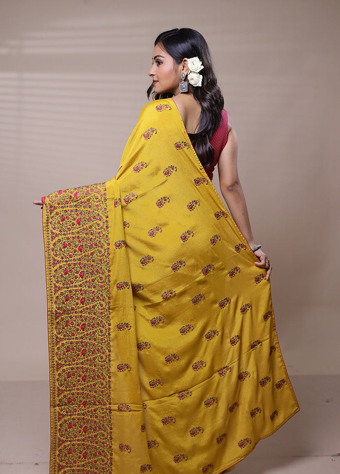 Yellow Chiffon Silk Saree With Blouse Piece