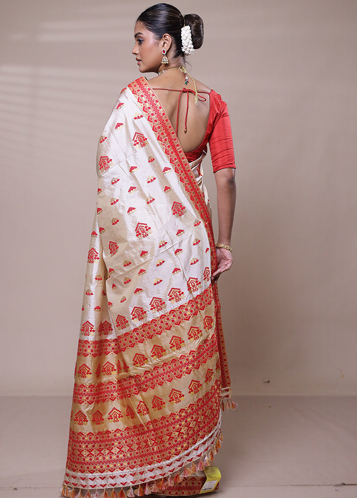 Cream Handloom Assam Pure Silk Saree With Blouse Piece