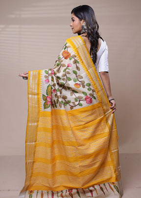 Cream Handloom Tussar Pure Silk Saree With Blouse Piece