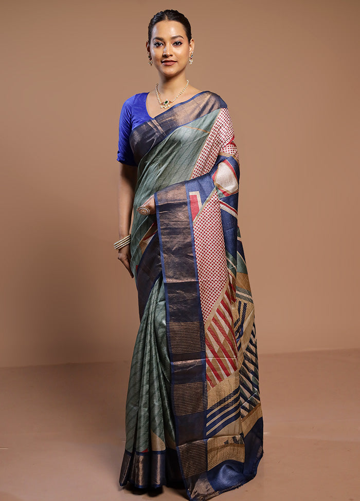 Green Handloom Tussar Pure Silk Saree With Blouse Piece