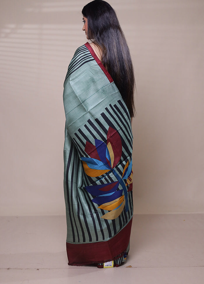 Green Printed Pure Silk Saree Without Blouse Piece