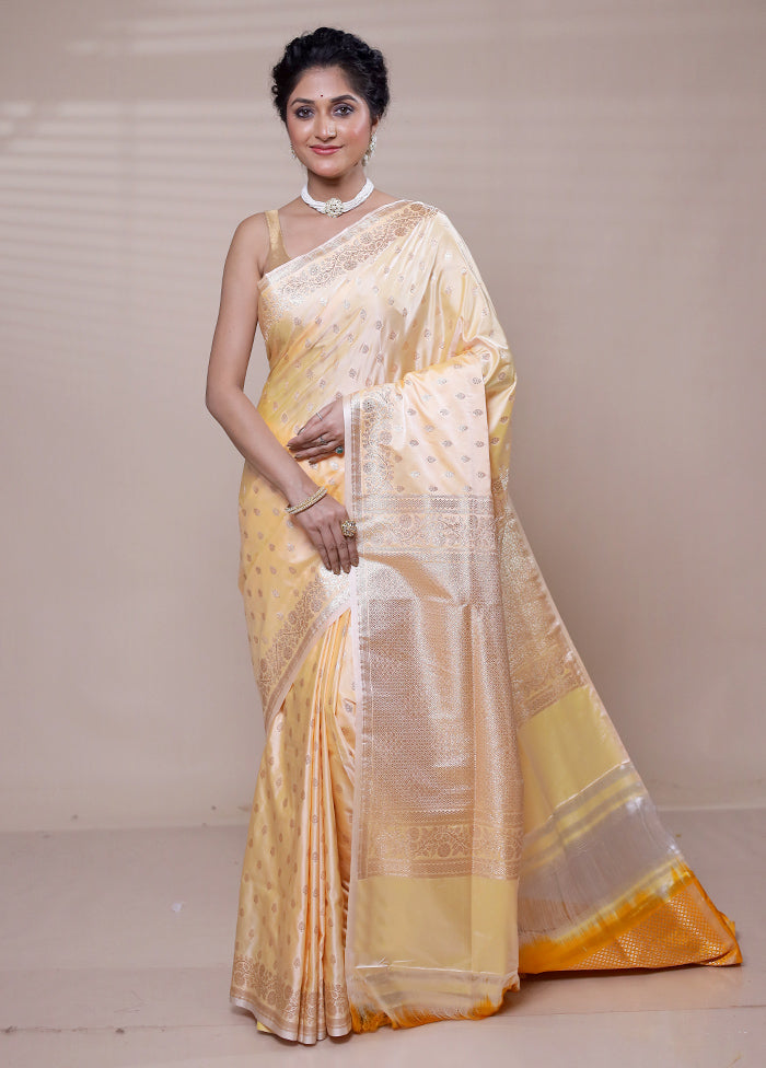 Yellow Banarasi Silk Saree With Blouse Piece