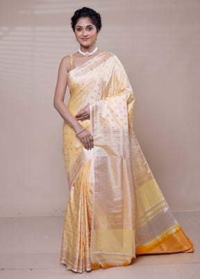 Yellow Banarasi Silk Saree With Blouse Piece