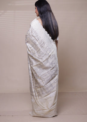 Cream Tussar Silk Saree With Blouse Piece