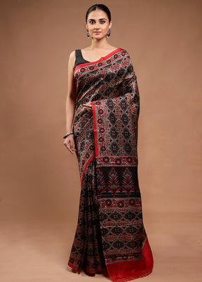 Black Printed Pure Silk Saree Without Blouse Piece