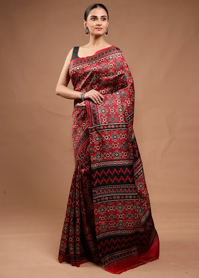 Red Printed Pure Silk Saree Without Blouse Piece