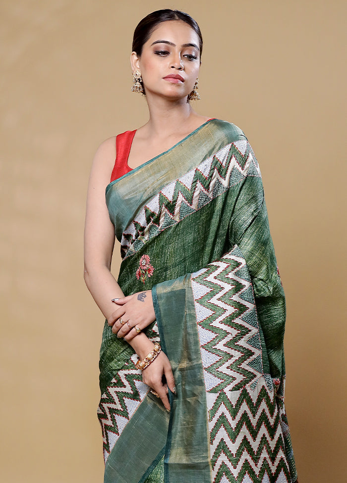 Green Handloom Tussar Pure Silk Saree With Blouse Piece