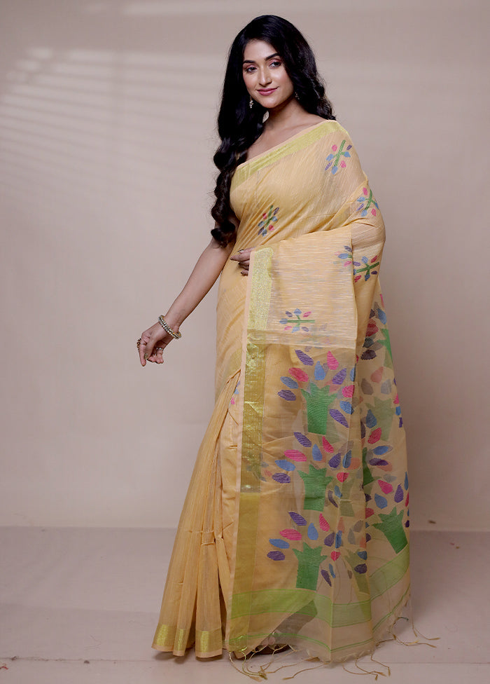 Yellow Matka Silk Saree With Blouse Piece