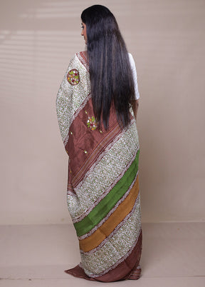 Cream Printed Pure Silk Saree Without Blouse Piece