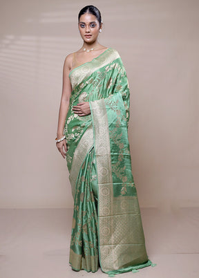 Green Handloom Pure Georgette Saree With Blouse Piece