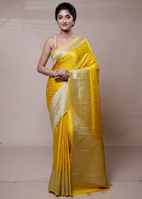 Yellow Handloom Pure Georgette Saree With Blouse Piece