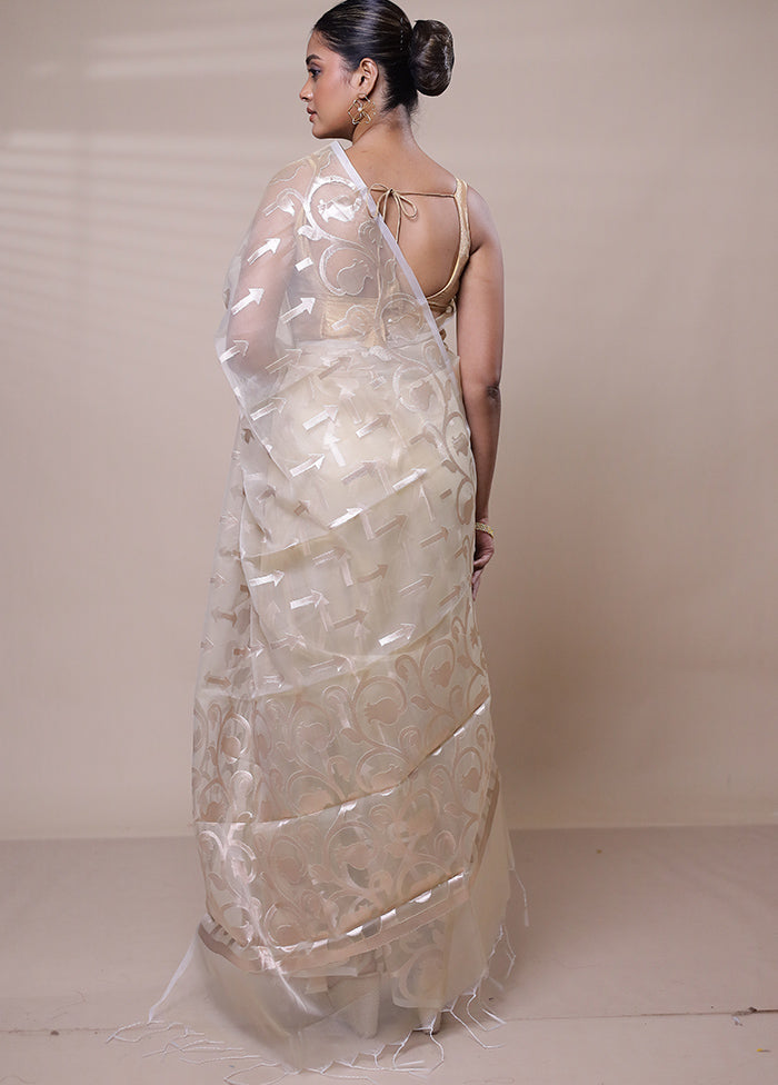 Cream Organza Saree With Blouse Piece