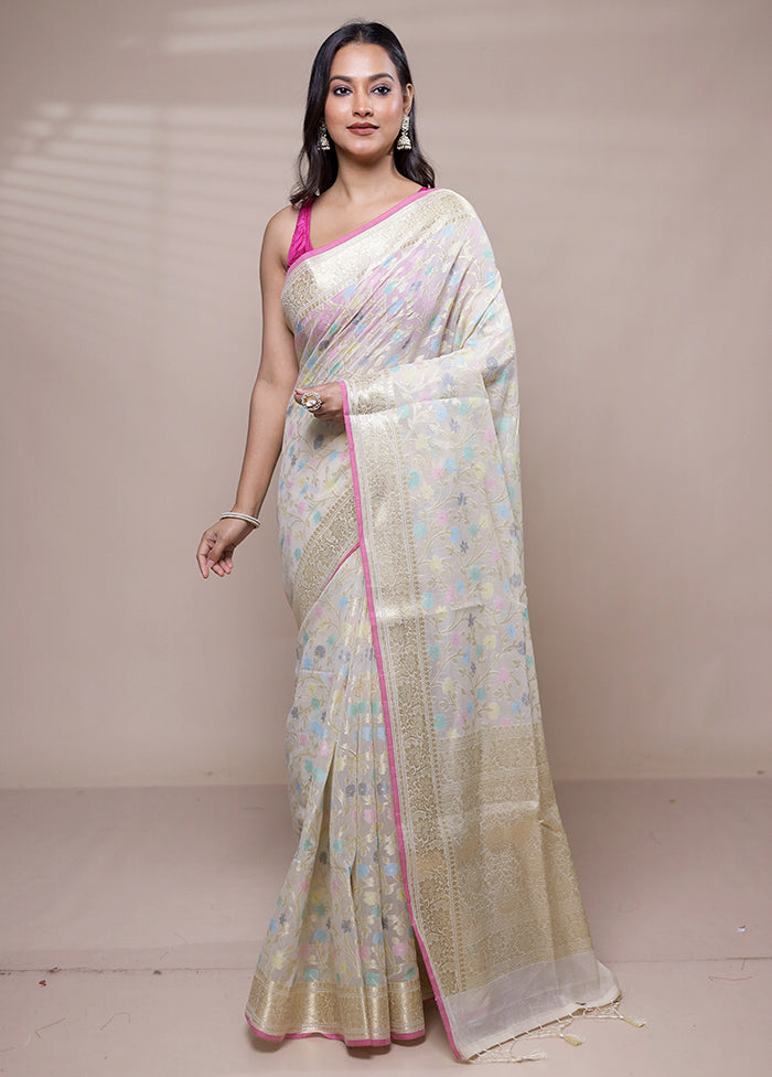 Cream Pure Cotton Saree With Blouse Piece