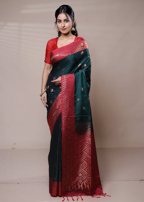 Green Dupion Silk Saree With Blouse Piece