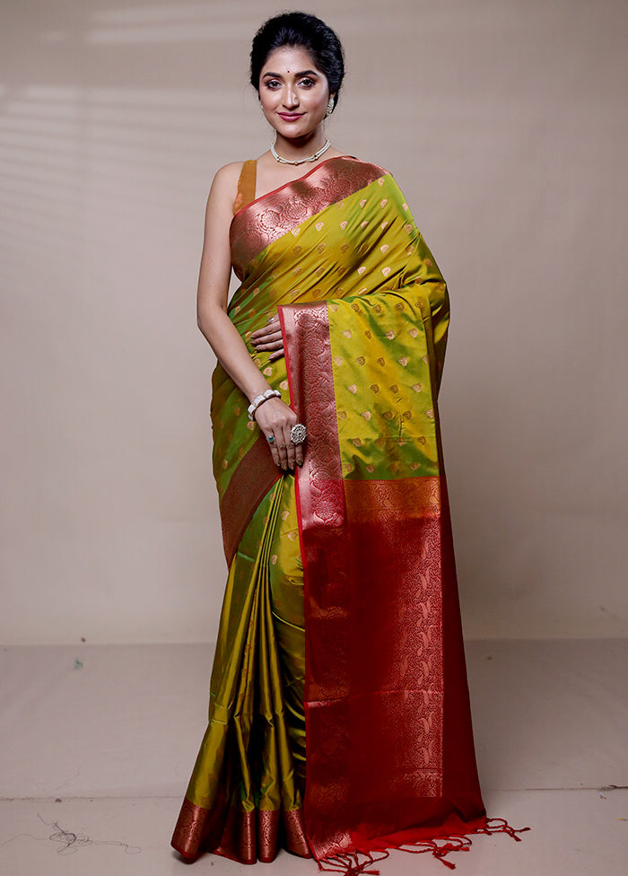 Green Kanjivaram Silk Saree With Blouse Piece