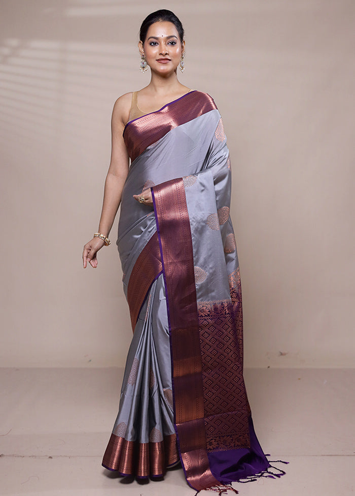 Grey Kanjivaram Silk Saree With Blouse Piece