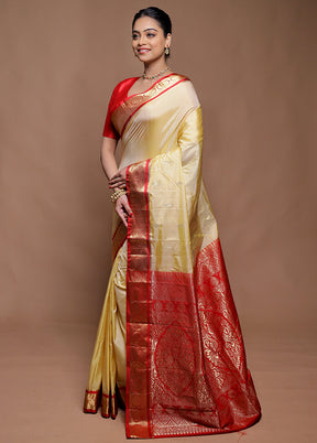 Cream Kanjivaram Silk Saree With Blouse Piece