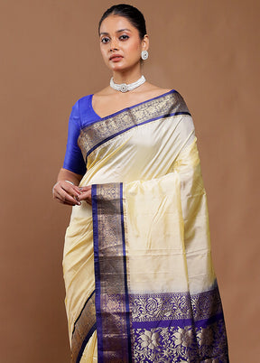 Cream Kanjivaram Silk Saree With Blouse Piece