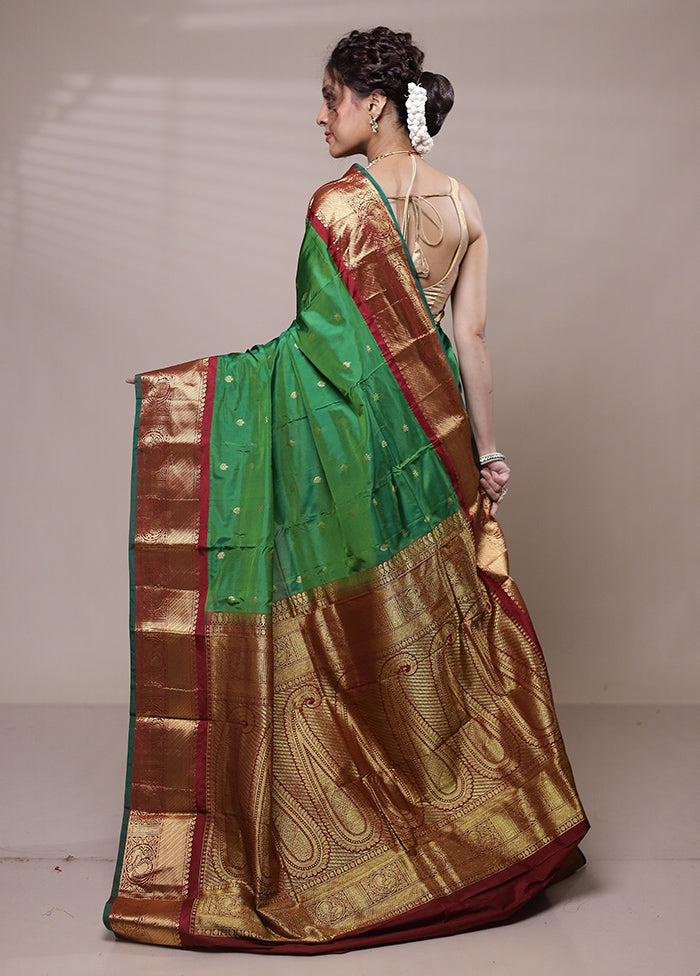 Green Kanjivaram Silk Saree With Blouse Piece