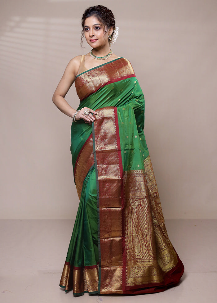 Green Kanjivaram Silk Saree With Blouse Piece