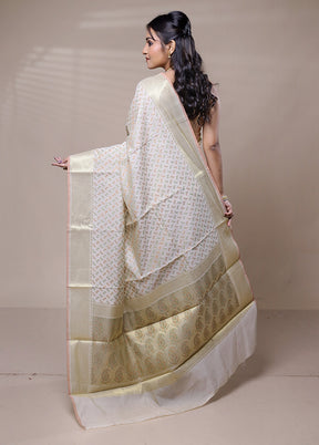 Cream Cotton Saree With Blouse Piece