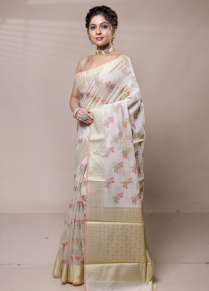 Cream Cotton Saree With Blouse Piece