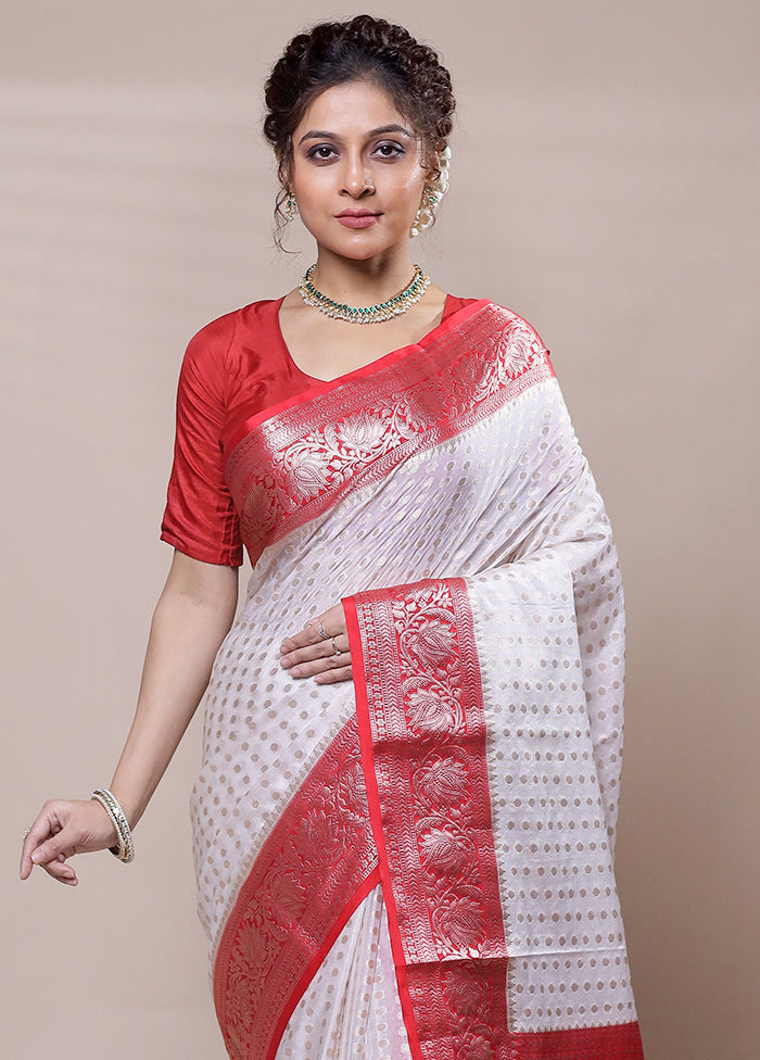 White Georgette Saree With Blouse Piece