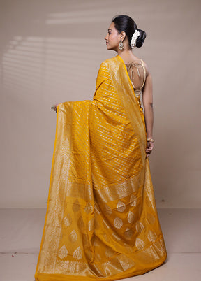 Yellow Georgette Saree With Blouse Piece