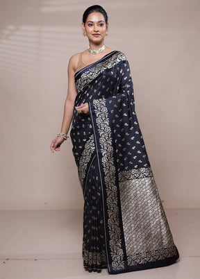 Black Katan Silk Saree With Blouse Piece