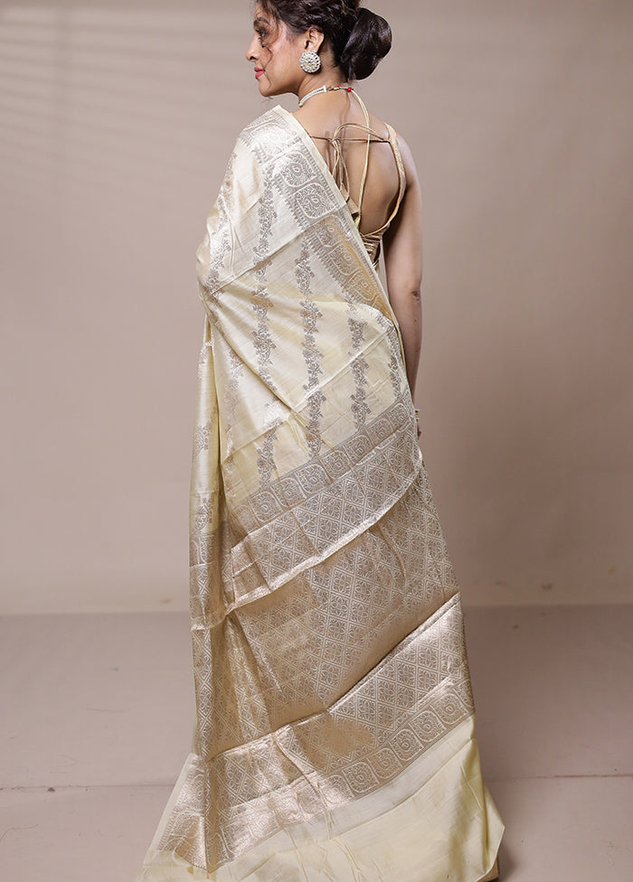 Cream Dupion Silk Saree With Blouse Piece