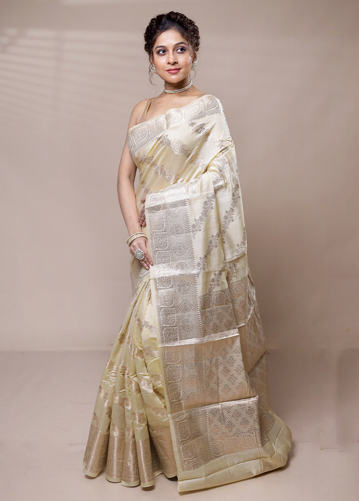 Cream Dupion Silk Saree With Blouse Piece