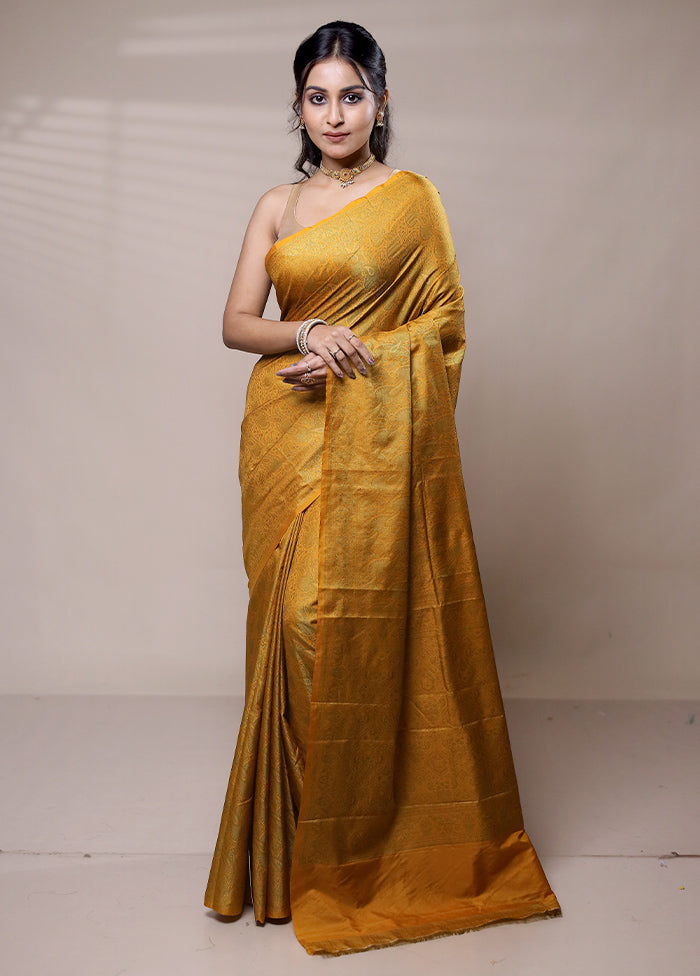 Yellow Jamewar Silk Saree With Blouse Piece