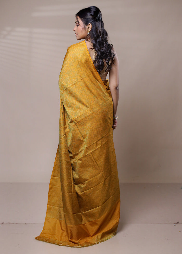 Yellow Jamewar Silk Saree With Blouse Piece