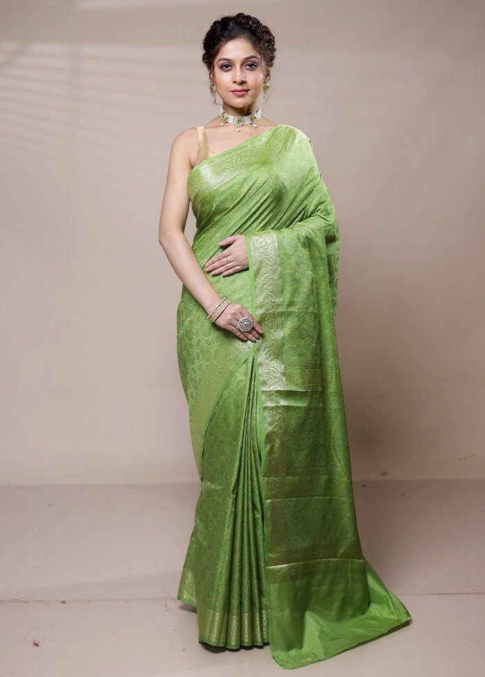 Green Jamewar Silk Saree With Blouse Piece