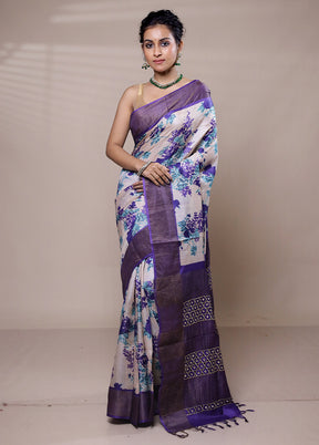 Cream Tussar Silk Saree With Blouse Piece