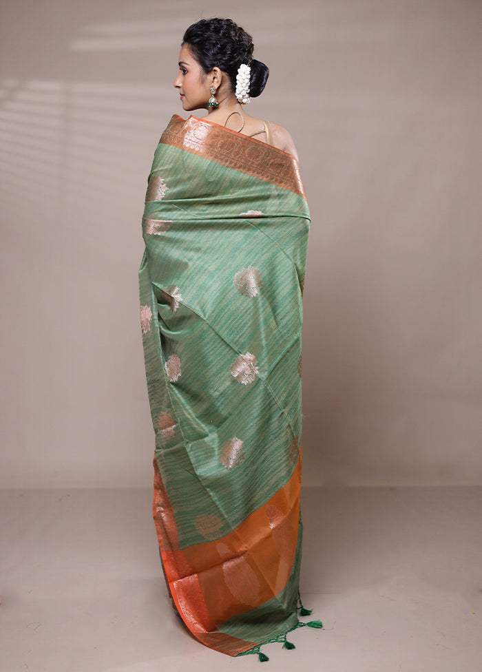 Green Dupion Silk Saree With Blouse Piece