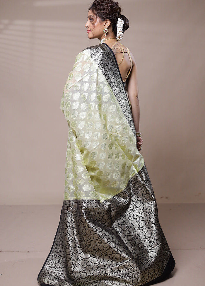 Green Organza Saree With Blouse Piece