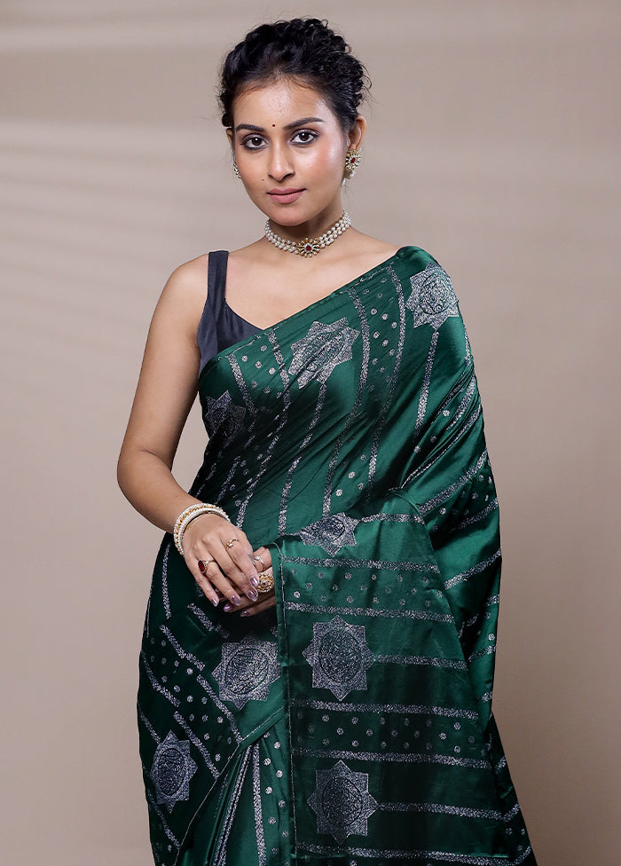 Green Dupion Silk Saree With Blouse Piece