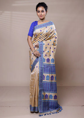 Cream Handloom Assam Pure Silk Saree With Blouse Piece