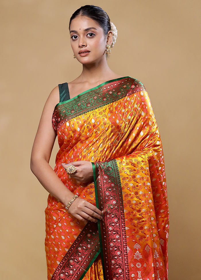 Orange Tanchoi Silk Saree With Blouse Piece