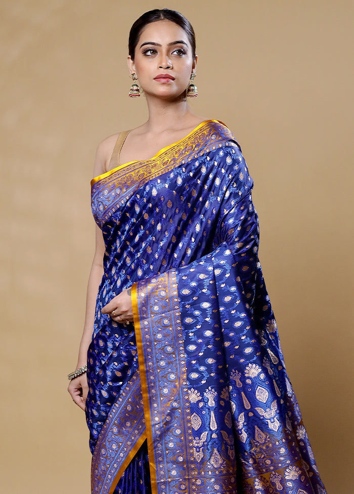 Blue Tanchoi Silk Saree With Blouse Piece