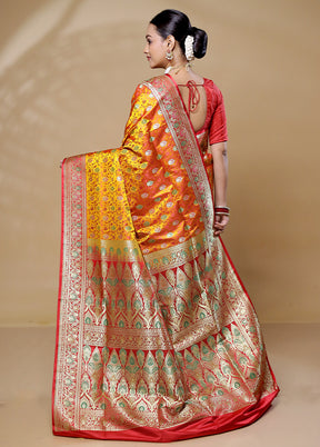 Yellow Handloom Tanchoi Pure Silk Saree With Blouse Piece