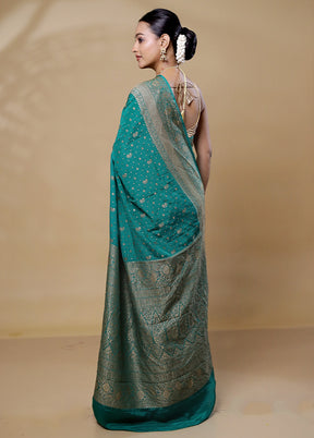 Green Handloom Pure Georgette Saree With Blouse Piece