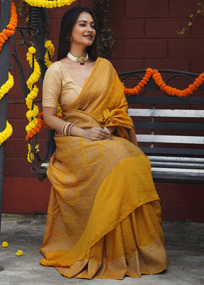 Yellow Handloom Pure Georgette Saree With Blouse Piece