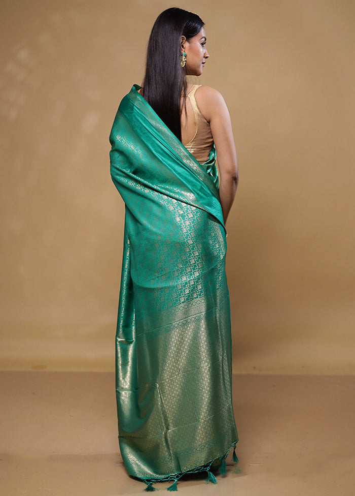 Green Dupion Silk Saree With Blouse Piece