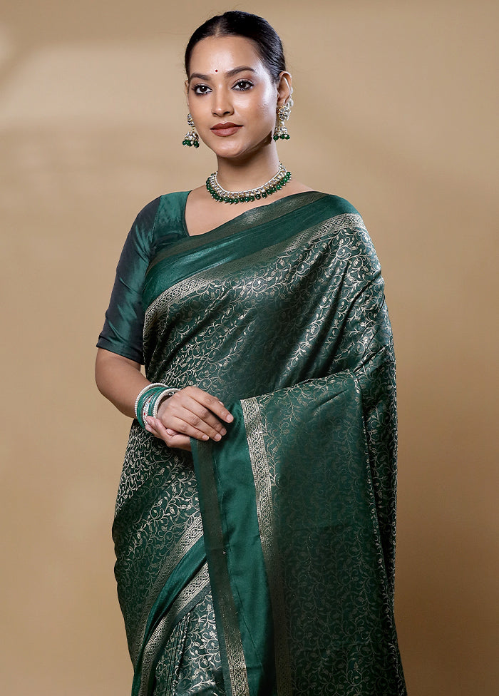 Green Dupion Silk Saree With Blouse Piece