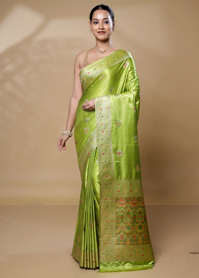 Green Dupion Silk Saree With Blouse Piece