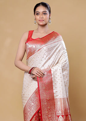 Cream Banarasi Silk Saree With Blouse Piece