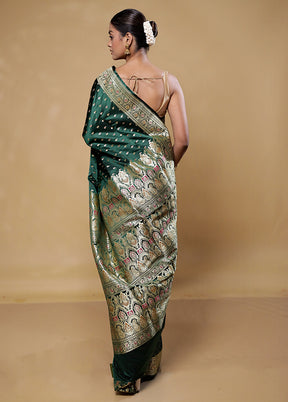 Green Handloom Banarasi Pure Silk Saree With Blouse Piece